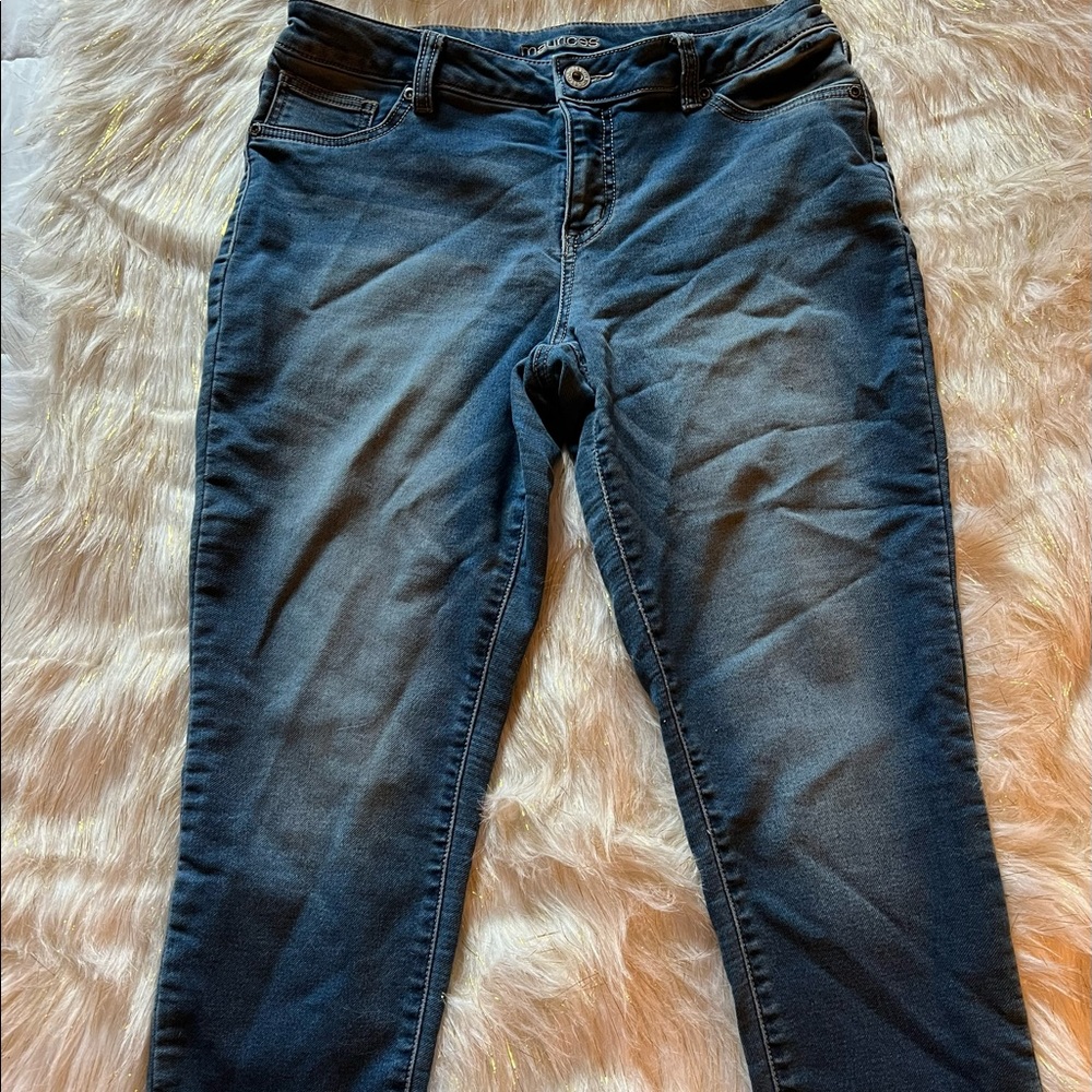 NWOT Lightwash Jeggings